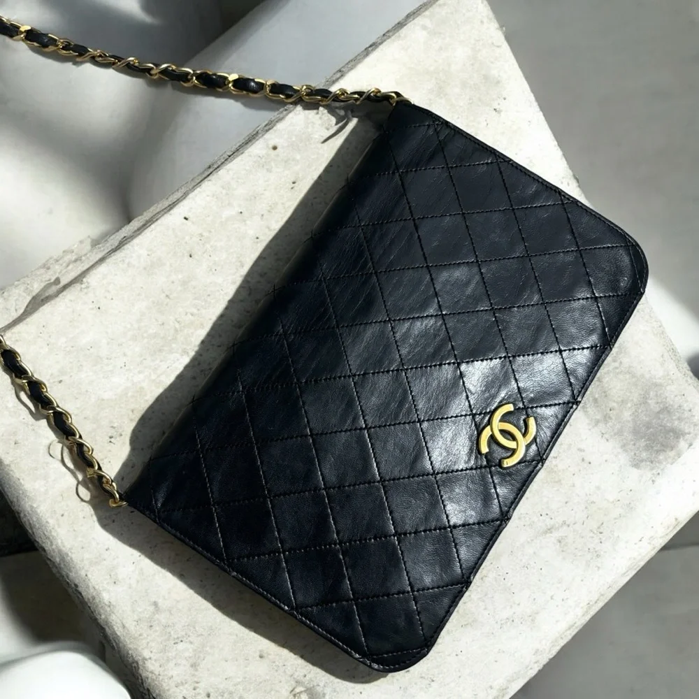 1989’ Vintage Black Lambskin Single Flap Shoulder Bag